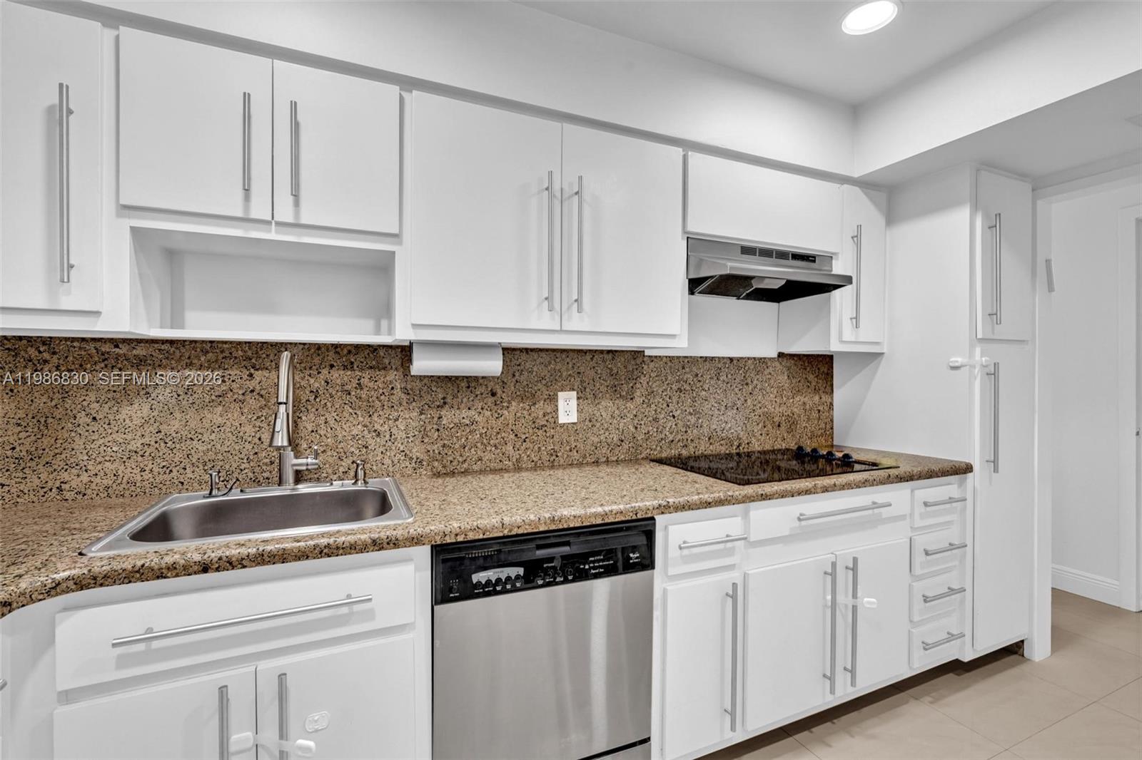 202s 1 / 1 1200 sq. ft. $ 2026-03-20 0 foto