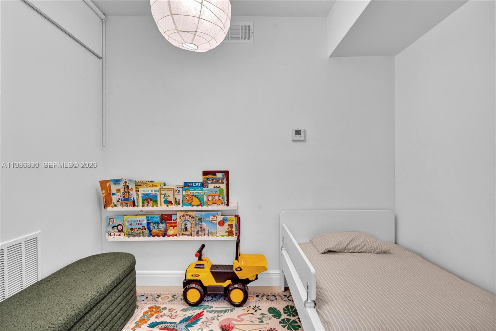 202s 1 / 1 1200 sq. ft. $ 2026-03-20 0 foto