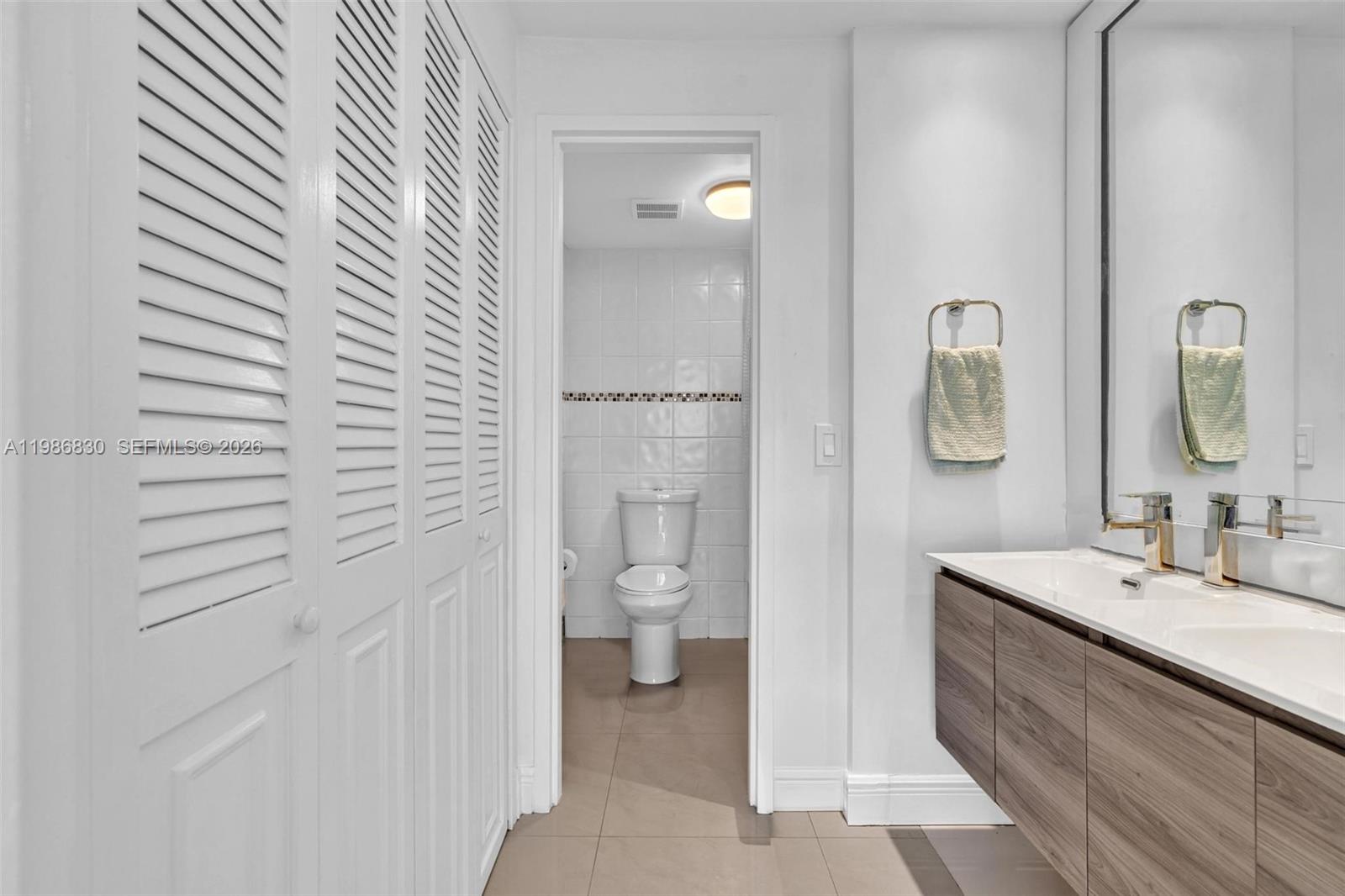 202s 1 / 1 1200 sq. ft. $ 2026-03-20 0 foto