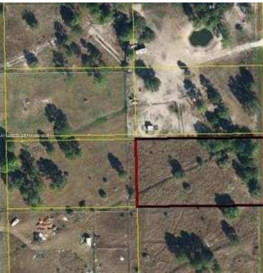   /   кв.футов $ 2026-03-21 0 Фото