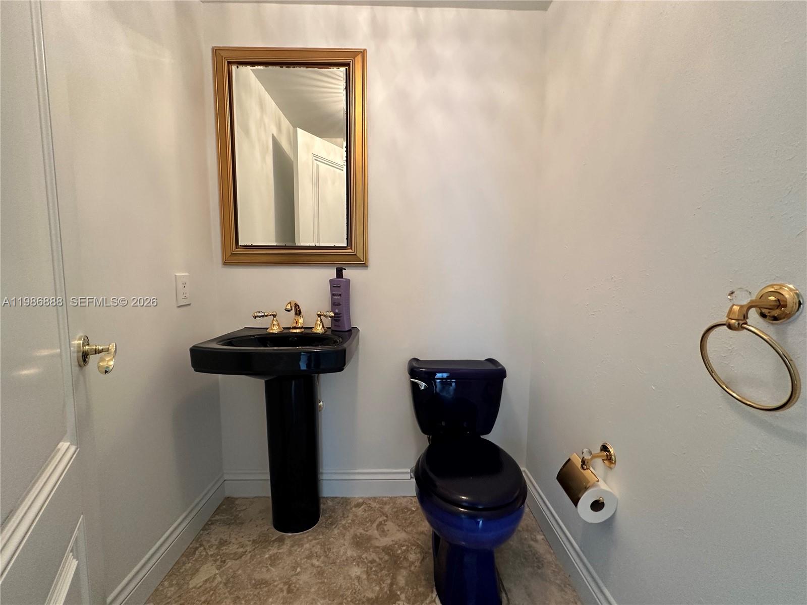 Photo of 6051 Ocean Dr  #704, Hollywood, Florida, 33019 - 