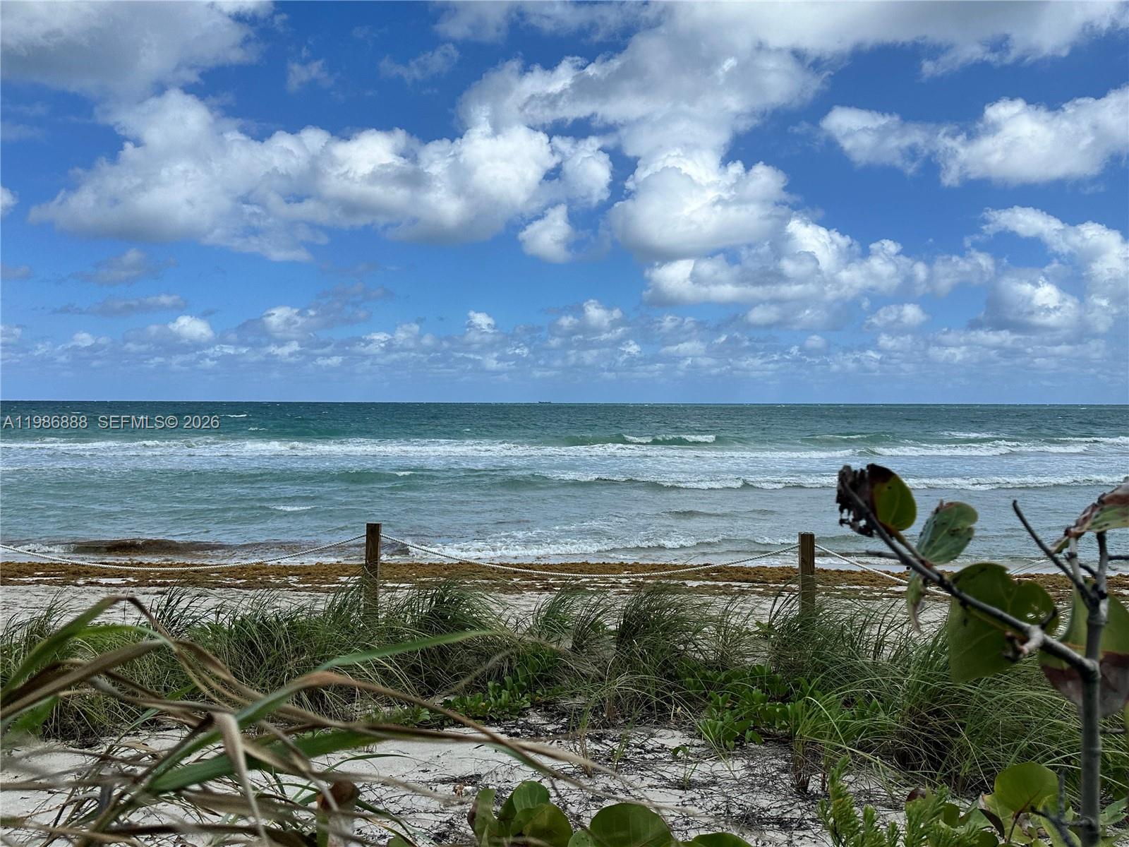 Photo of 6051 Ocean Dr  #704, Hollywood, Florida, 33019 - 