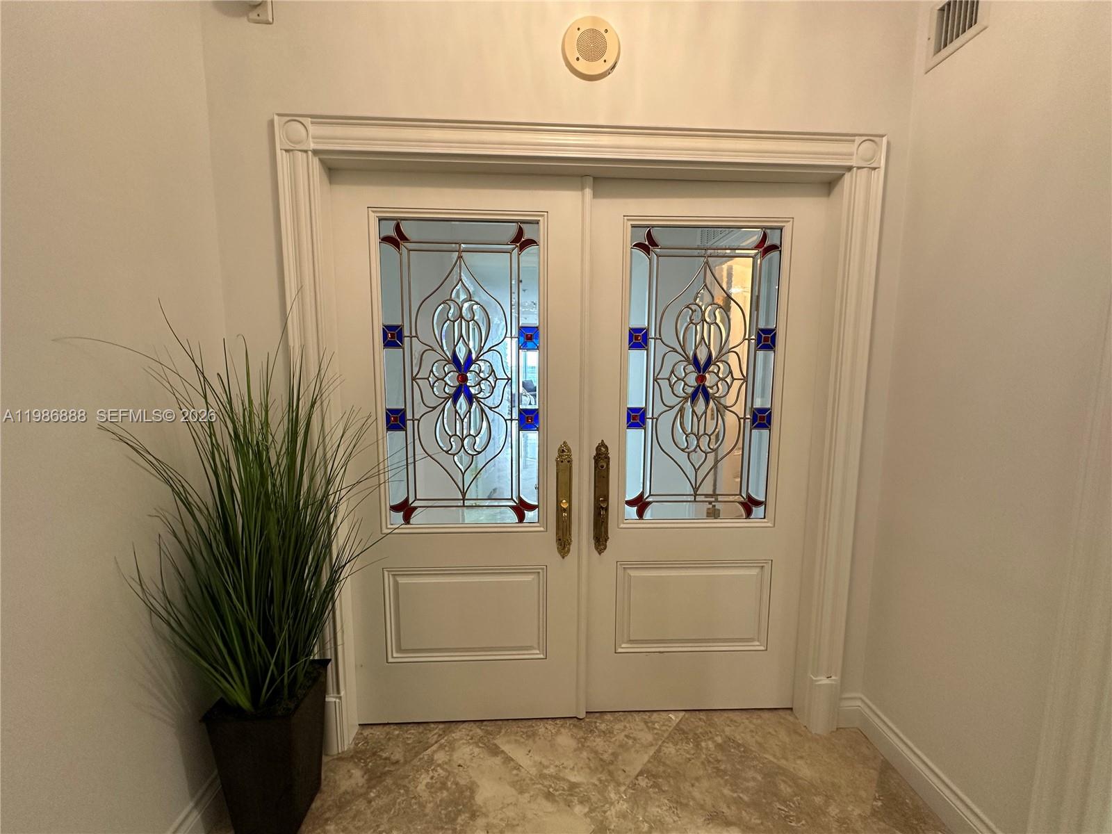 Photo of 6051 Ocean Dr  #704, Hollywood, Florida, 33019 - 