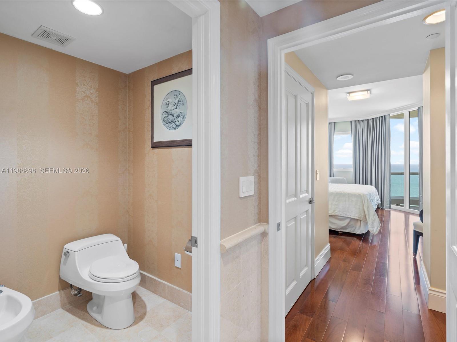 2903 3 / 3 2031 sq. ft. $ 2026-03-20 0 Photo