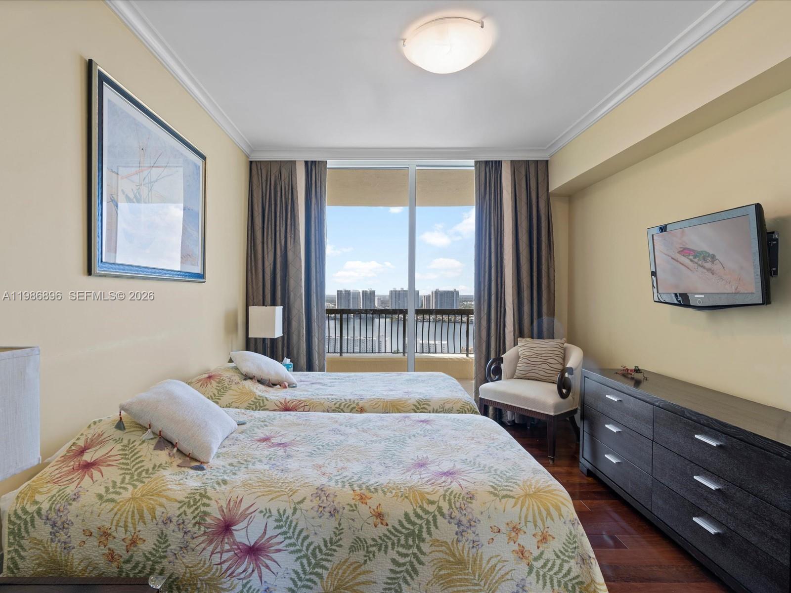 2903 3 / 3 2031 sq. ft. $ 2026-03-20 0 Photo