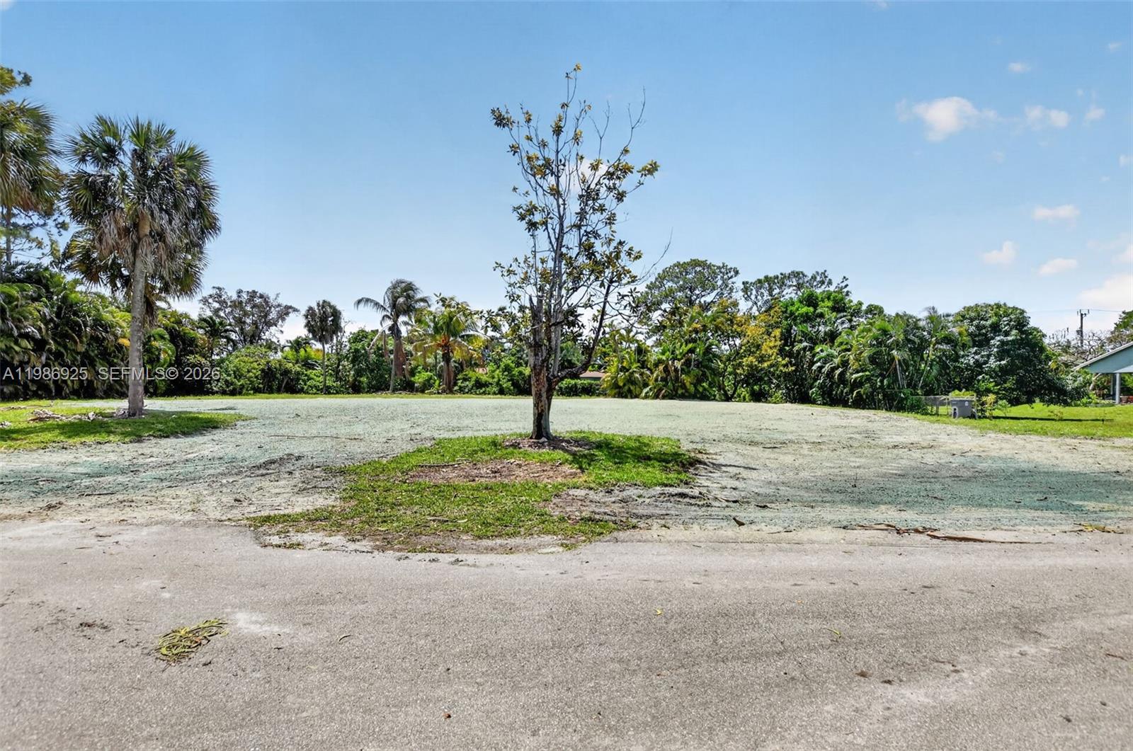   /   sq. ft. $ 2026-03-20 0 Photo