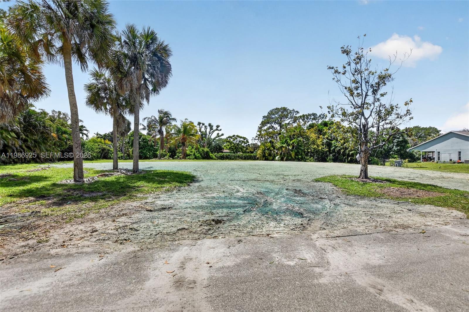   /   sq. ft. $ 2026-03-20 0 Photo