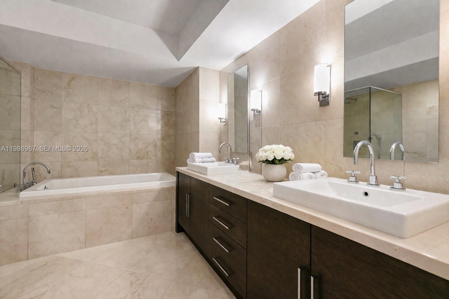 UPH4301 3 / 4 2078 sq. ft. $ 2026-05-18 0 Photo