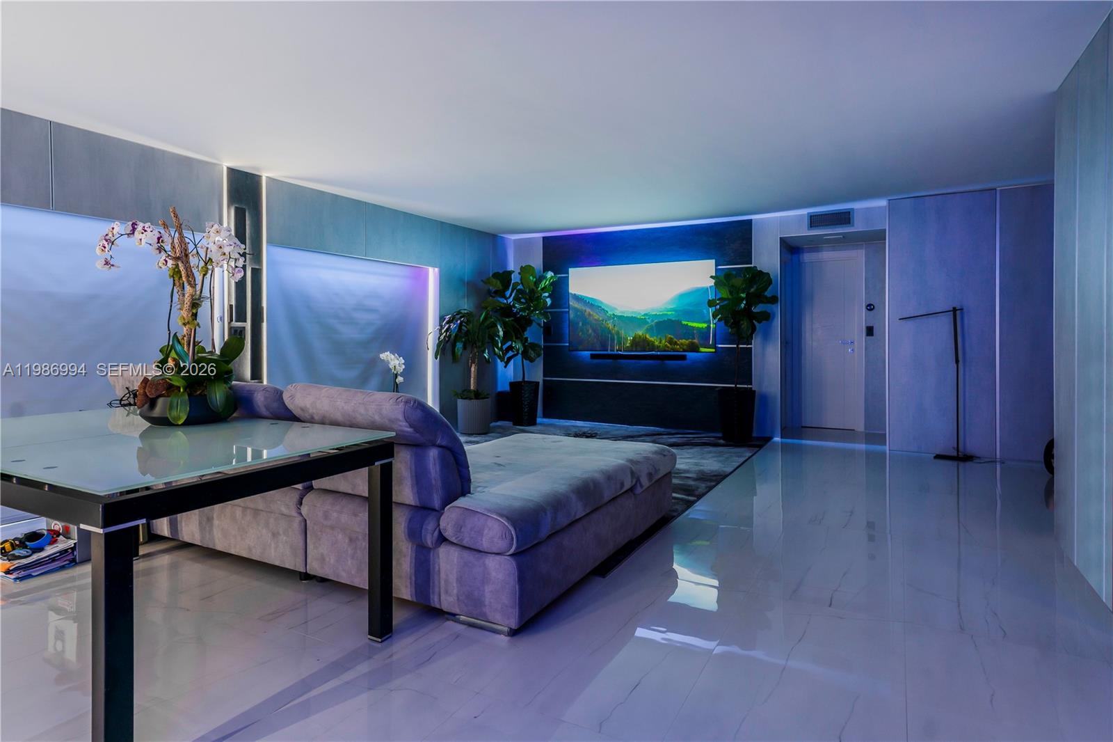 Photo of 400 Kings Point Dr  #822-23, Sunny Isles Beach, Florida, 33160 - Dining area