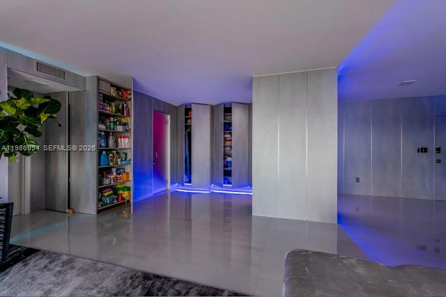 Photo of 400 Kings Point Dr  #822-23, Sunny Isles Beach, Florida, 33160 - Custom made closets