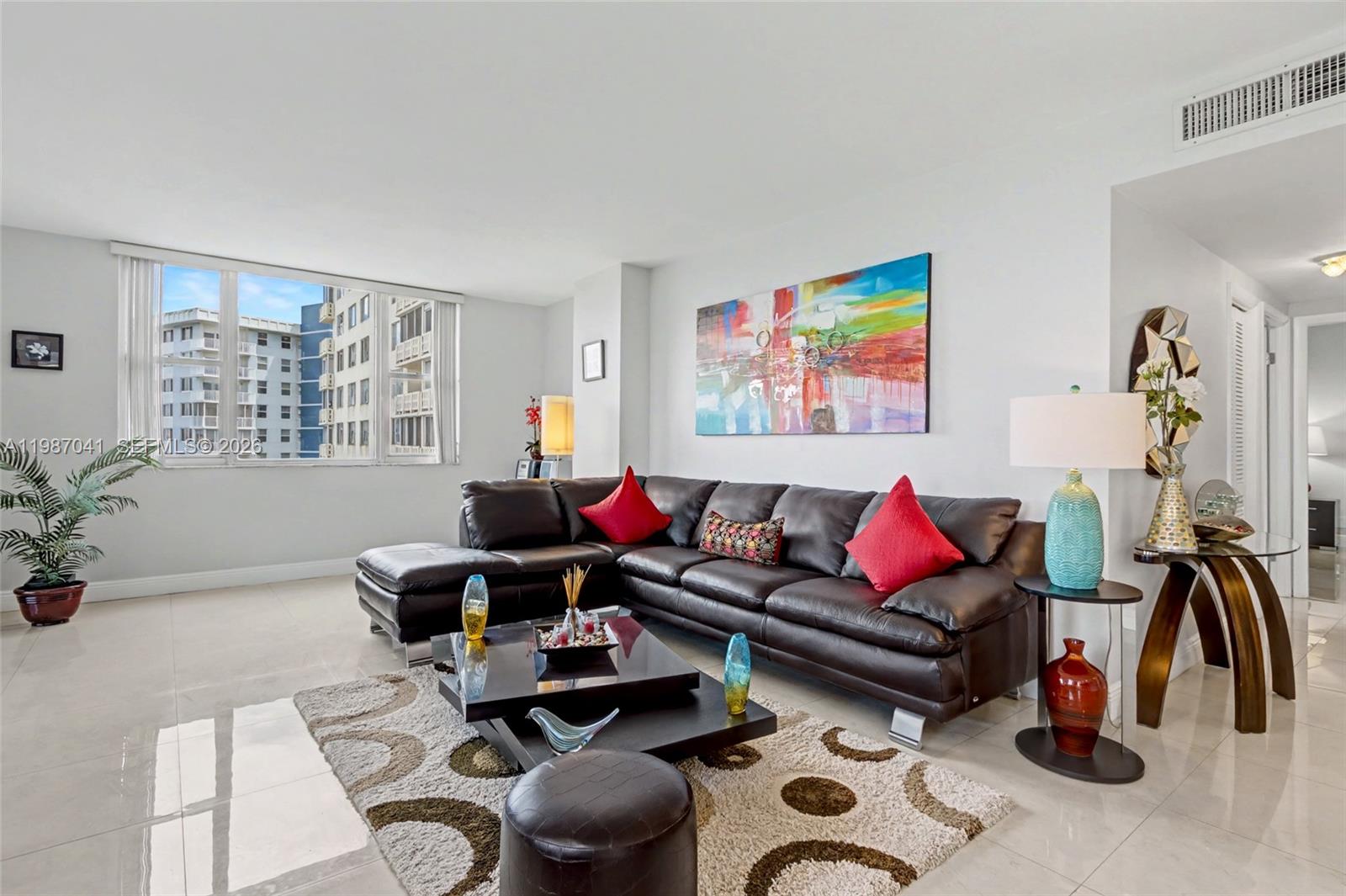 619 2 / 2 1284 sq. ft. $ 2026-03-21 0 Photo