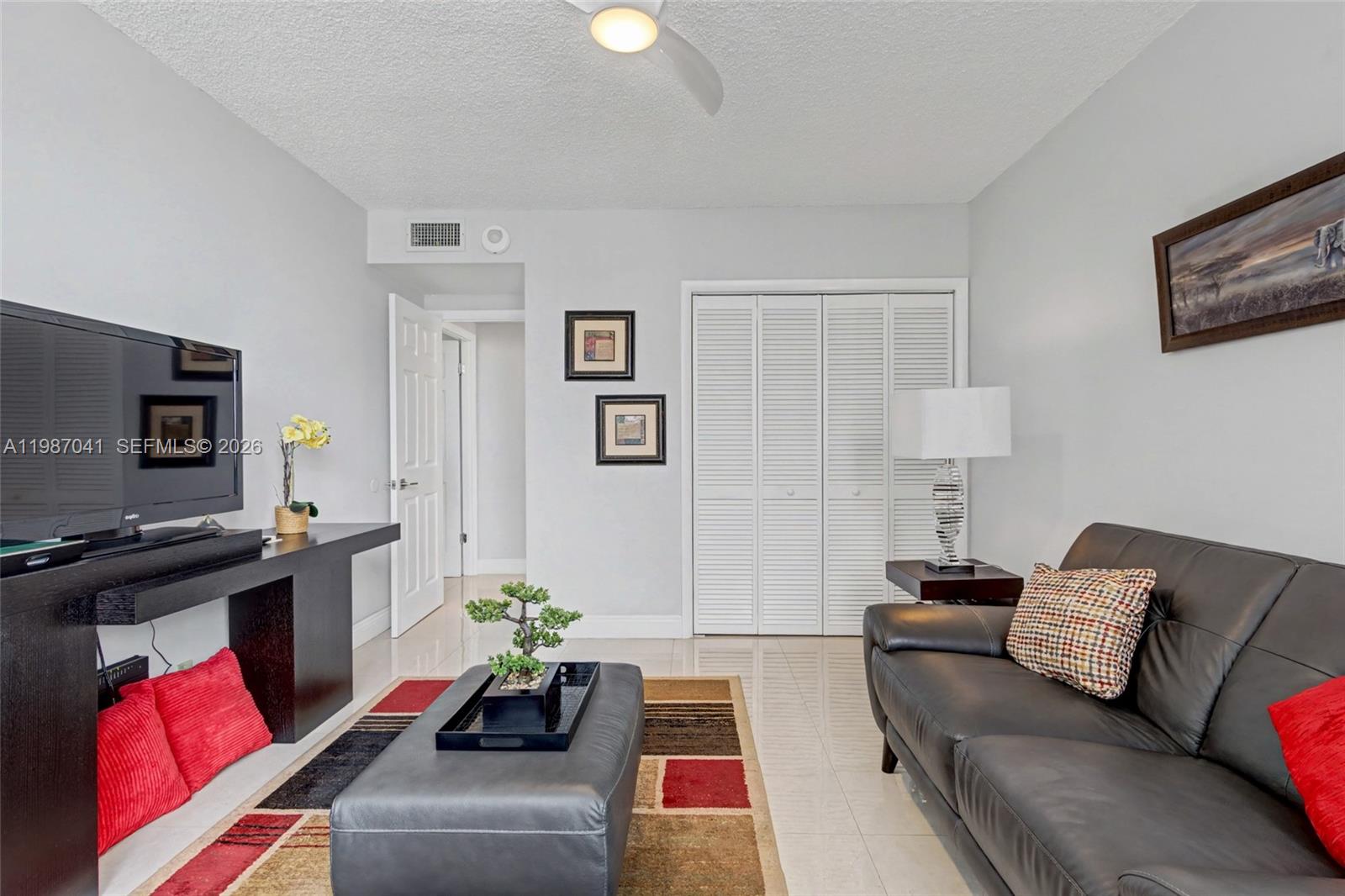 619 2 / 2 1284 sq. ft. $ 2026-03-21 0 Photo