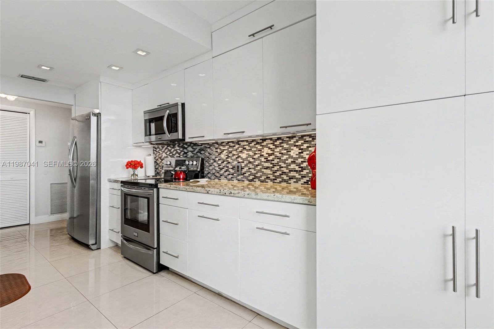 619 2 / 2 1284 sq. ft. $ 2026-03-21 0 Photo