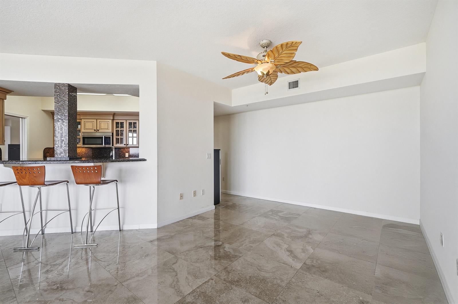 Photo of 6051 Ocean  #1003, Hollywood, Florida, 33019 - 19_dsc00756