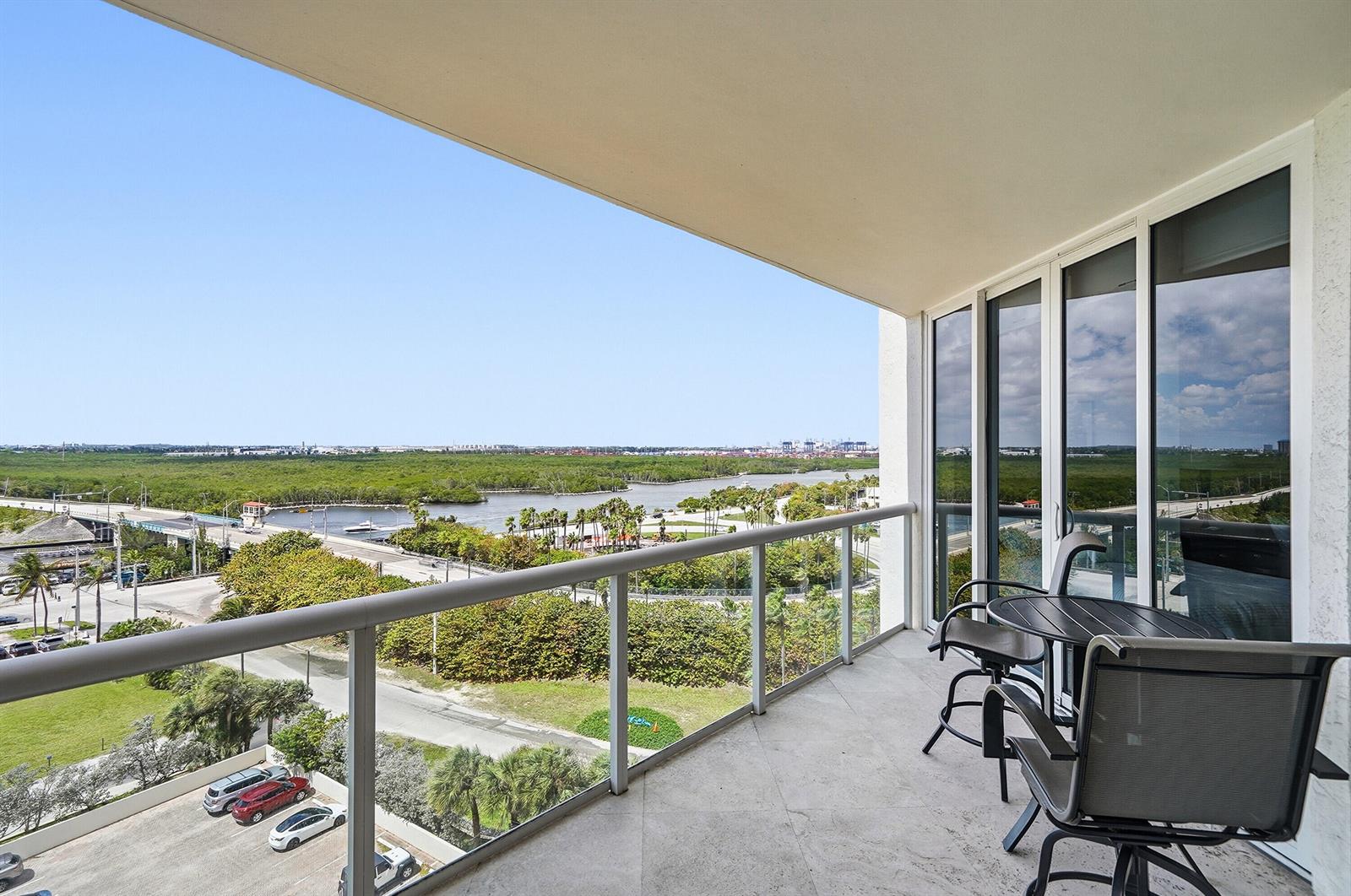 Photo of 6051 Ocean  #1003, Hollywood, Florida, 33019 - 29_dsc00806
