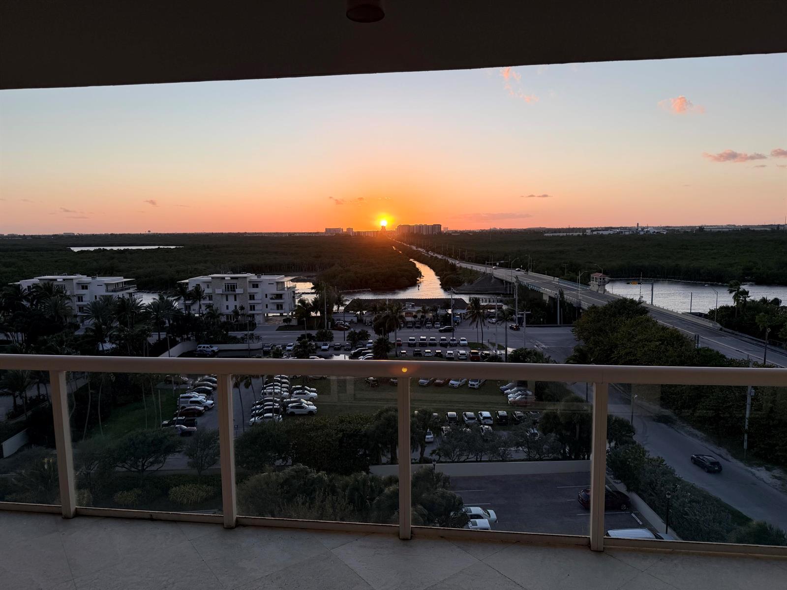 Photo of 6051 Ocean  #1003, Hollywood, Florida, 33019 - IMG_1123
