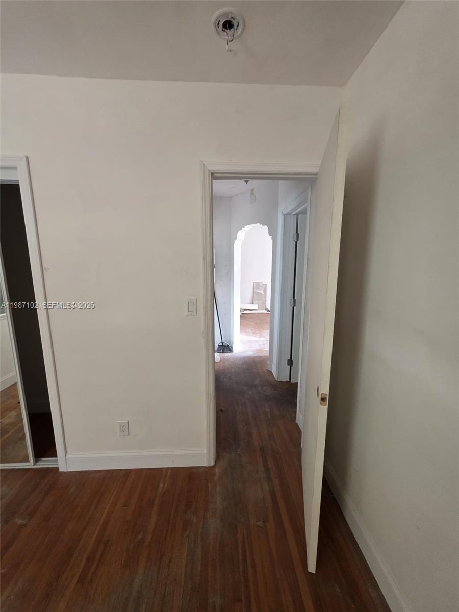   /  1392 кв.футов $ 2026-03-21 0 Фото