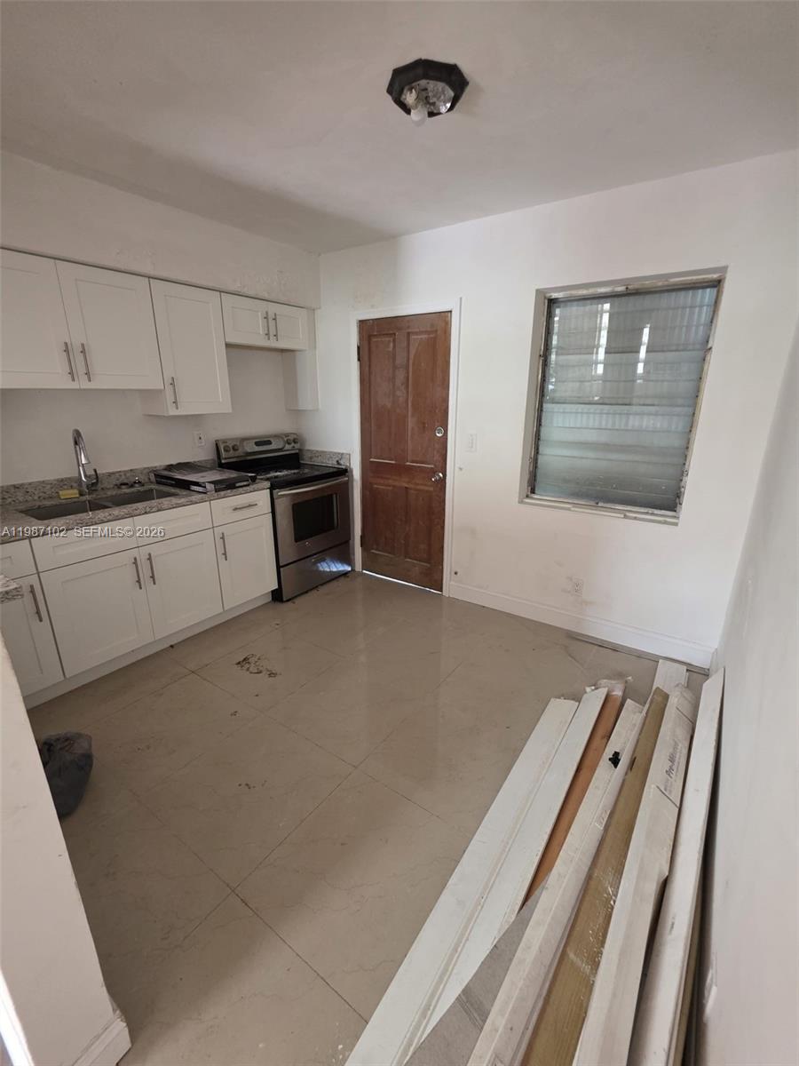   /  1392 кв.футов $ 2026-03-21 0 Фото