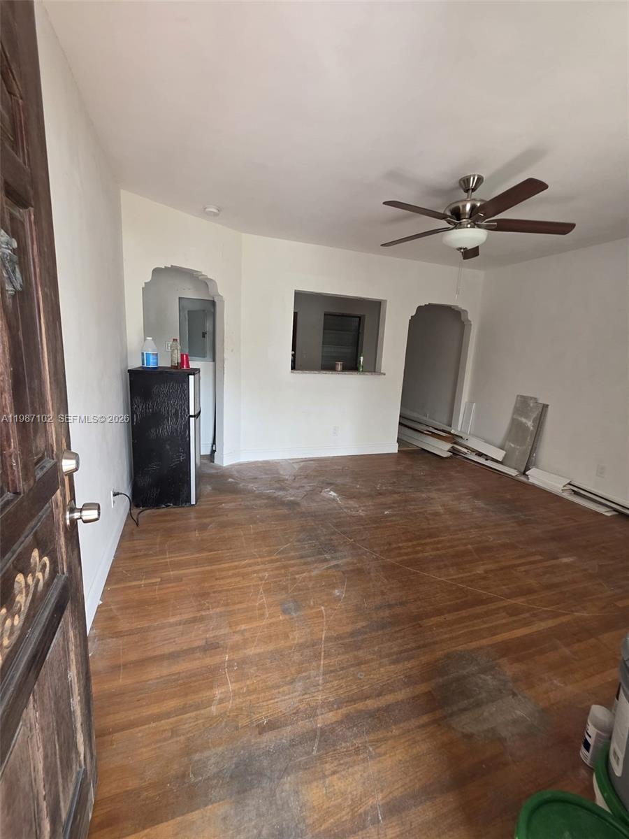   /  1392 кв.футов $ 2026-03-21 0 Фото