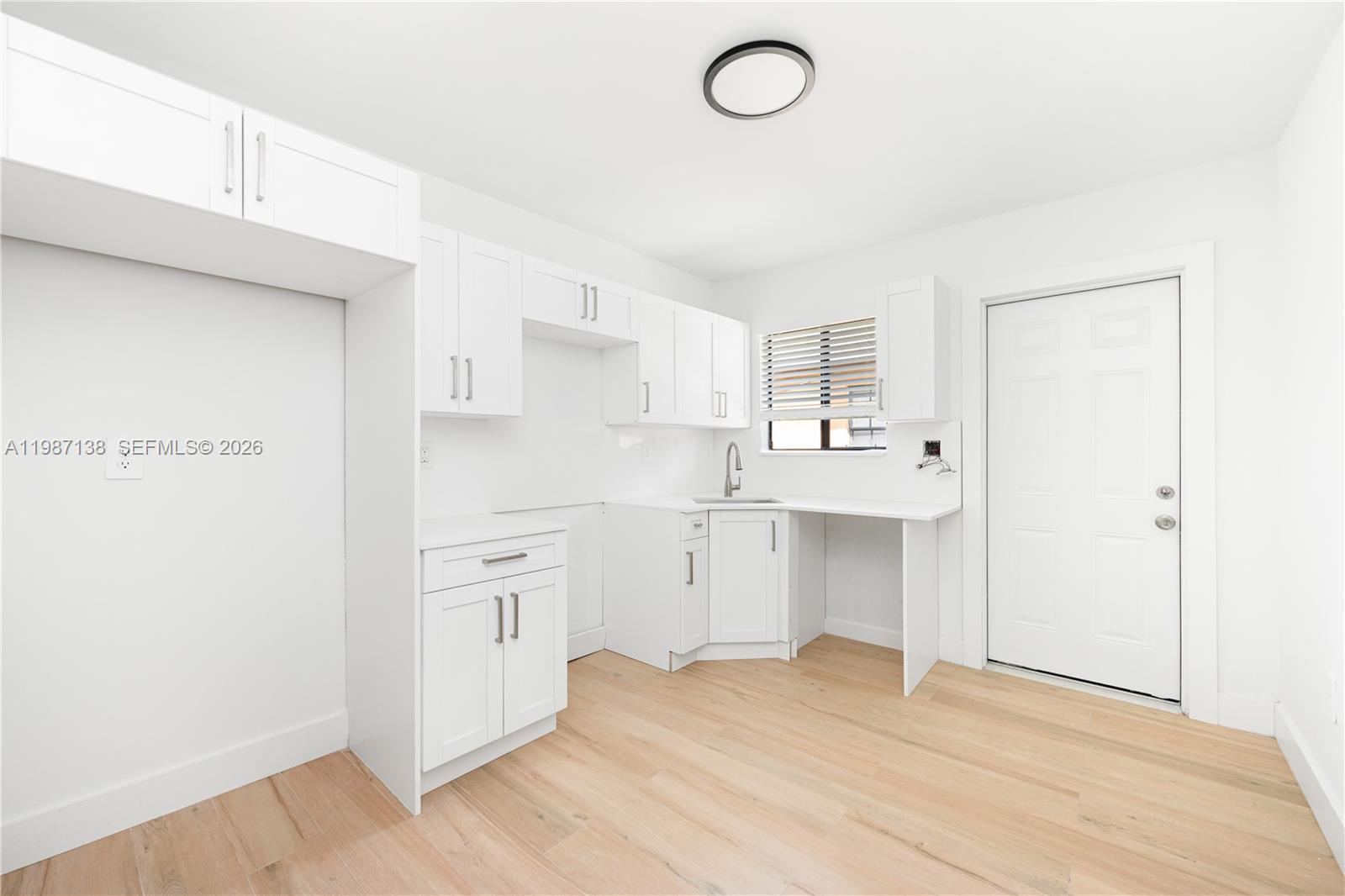   /  1512 sq. ft. $ 2026-03-21 0 foto