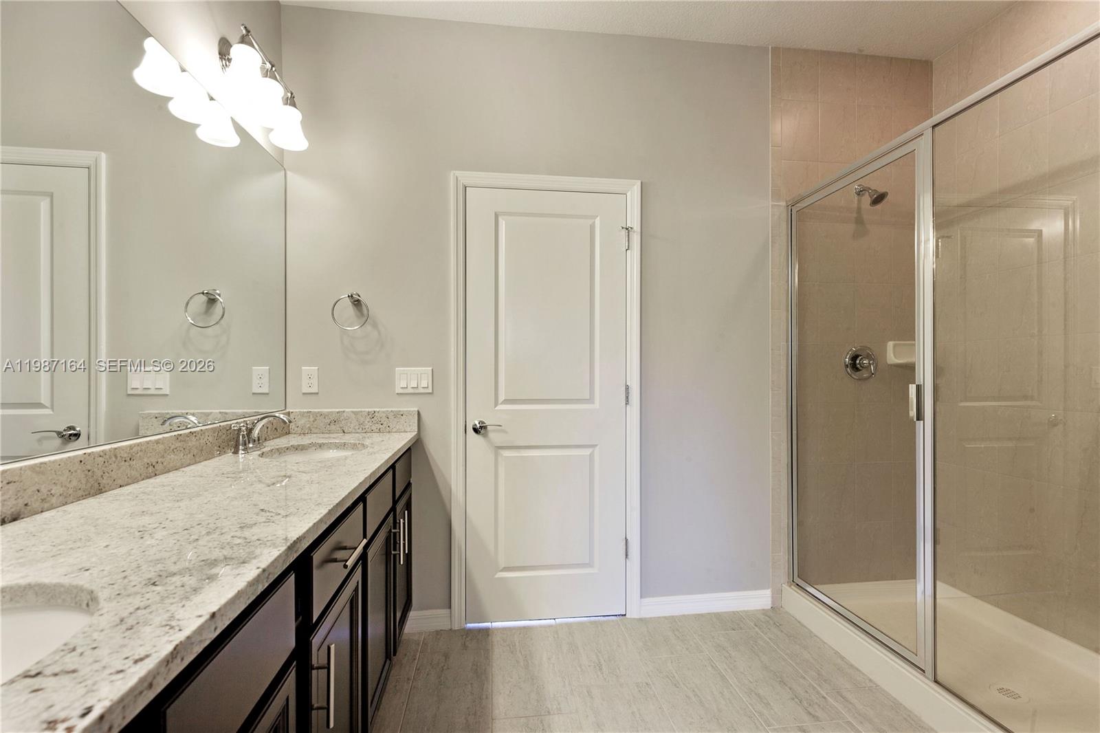 1101 3 / 2 1768 sq. ft. $ 2026-03-21 0 foto