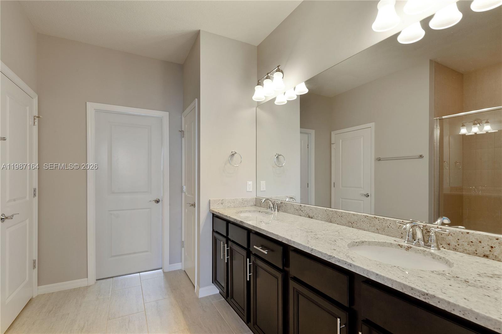 1101 3 / 2 1768 sq. ft. $ 2026-03-21 0 foto