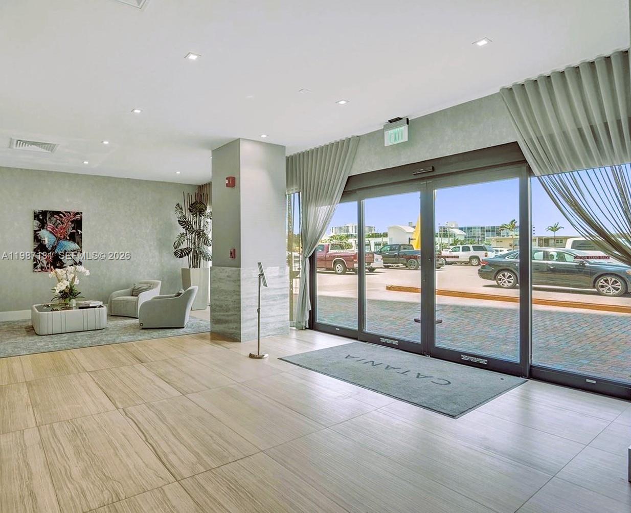 Photo of 2401 Ocean Dr  #701, Hollywood, Florida, 33019 - 