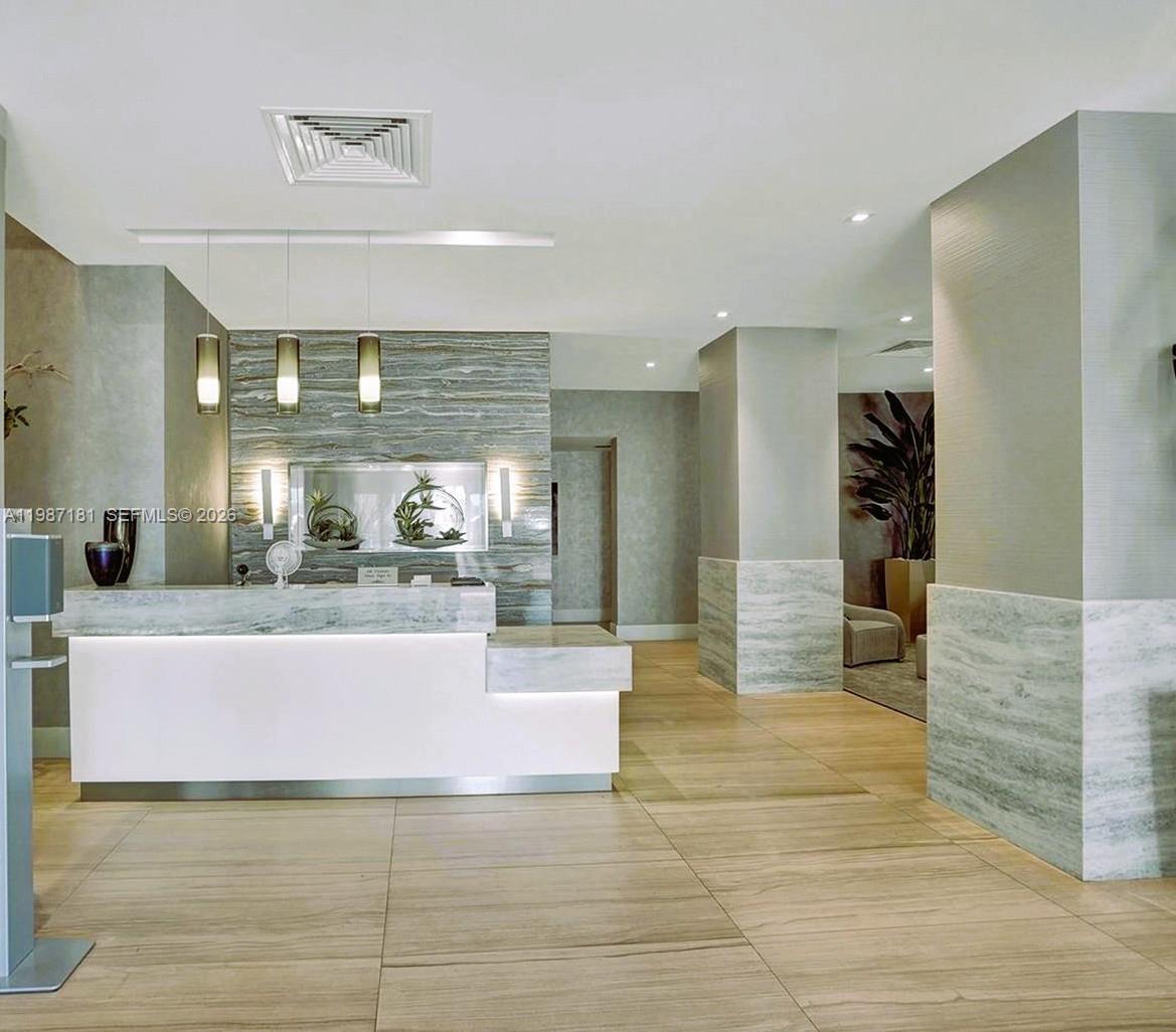 Photo of 2401 Ocean Dr  #701, Hollywood, Florida, 33019 - 