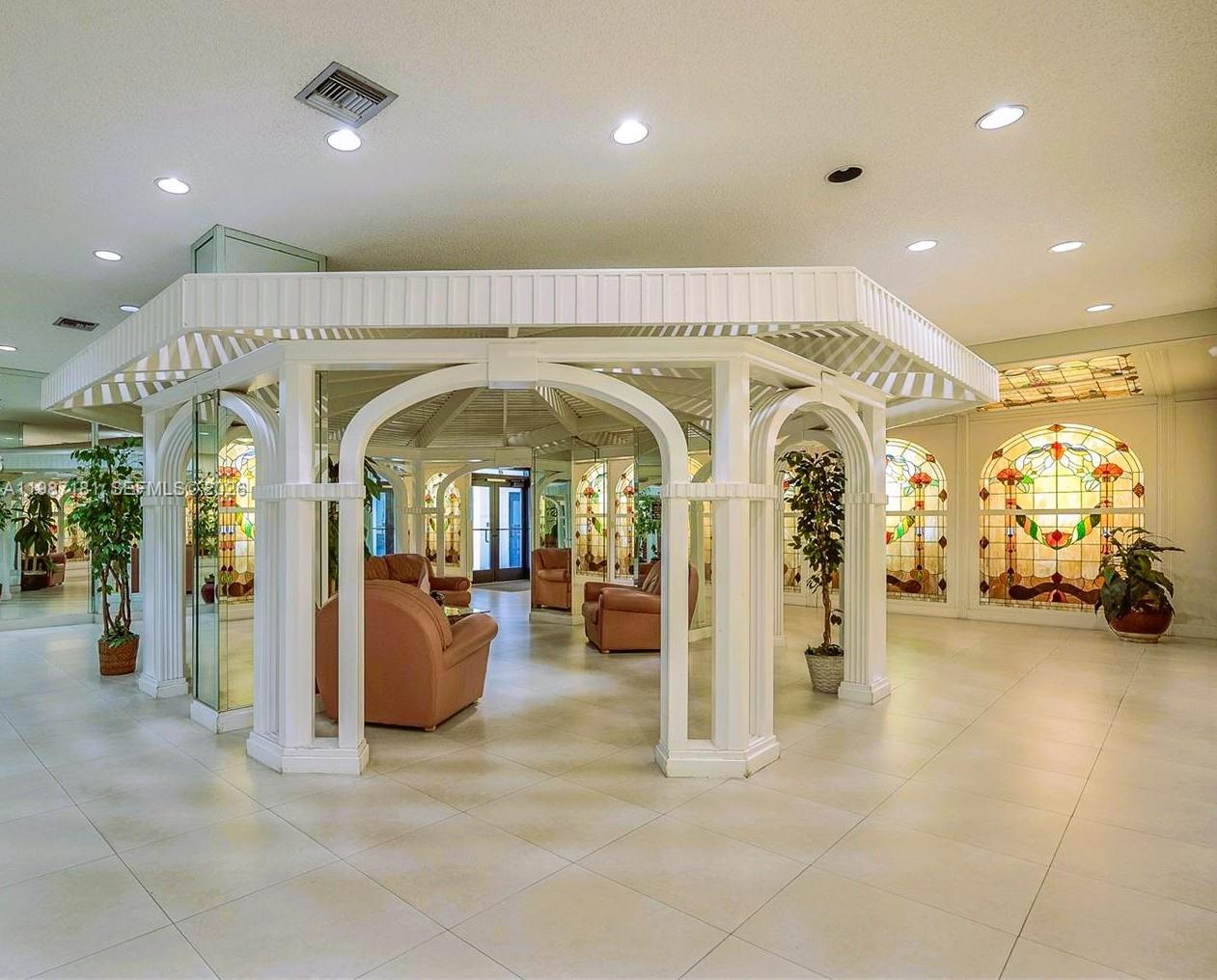 Photo of 2401 Ocean Dr  #701, Hollywood, Florida, 33019 - 