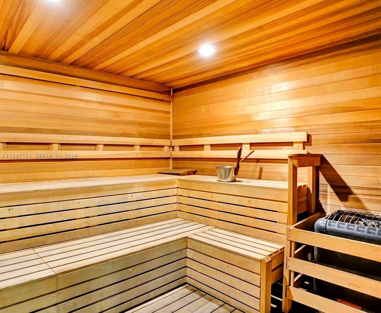 Photo of 2401 Ocean Dr  #701, Hollywood, Florida, 33019 - 