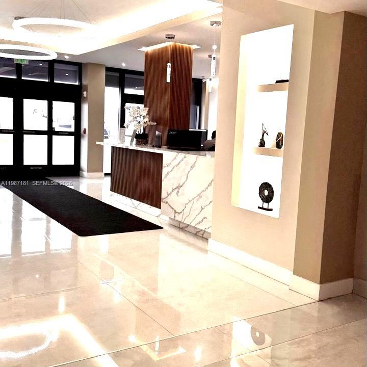 Photo of 2401 Ocean Dr  #701, Hollywood, Florida, 33019 - 