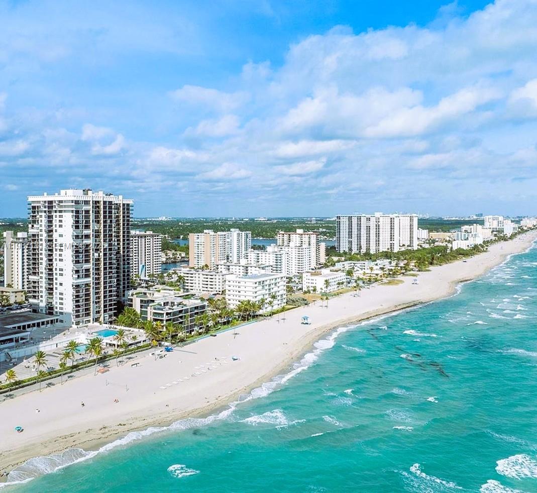 Photo of 2401 Ocean Dr  #701, Hollywood, Florida, 33019 - 
