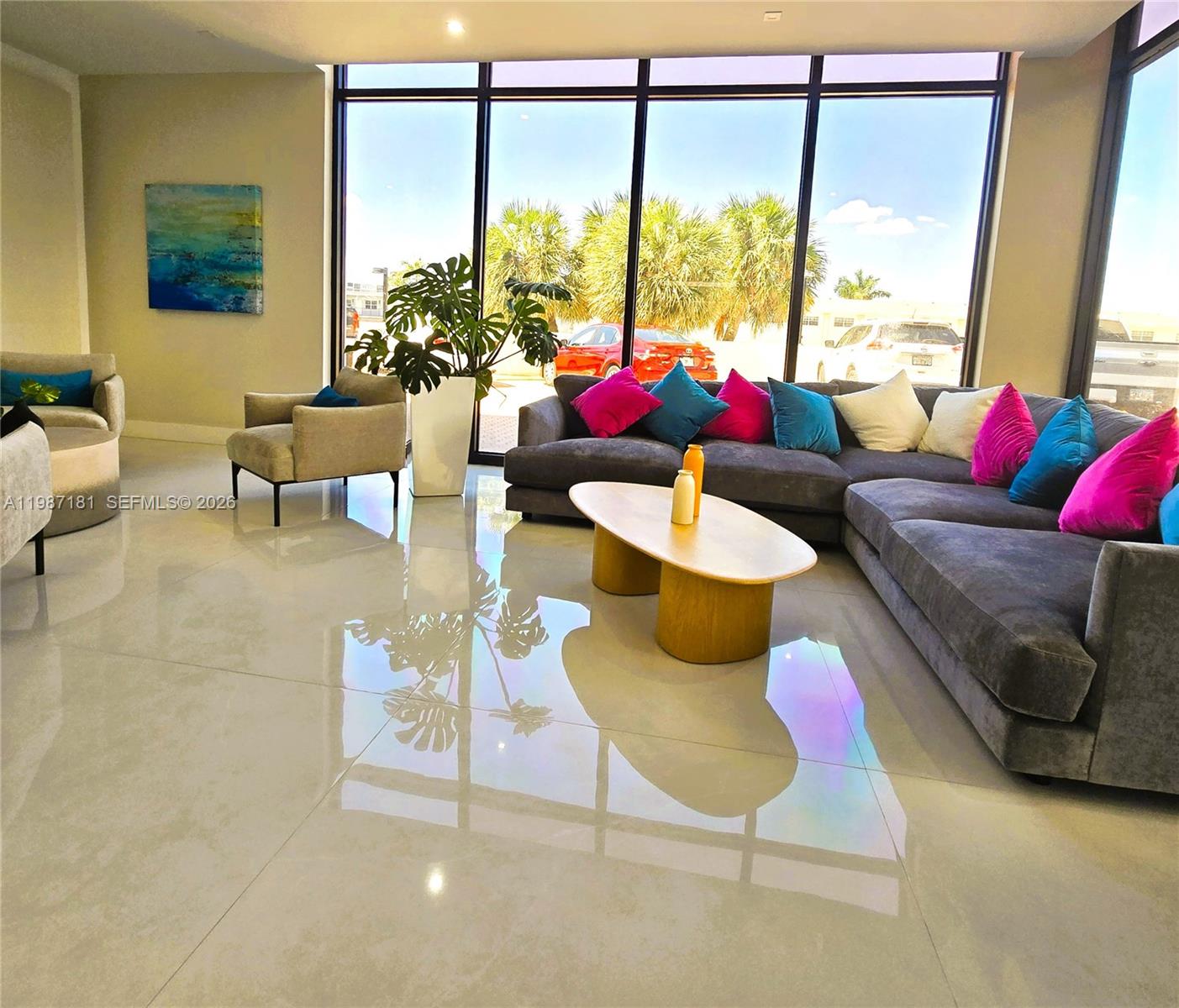 Photo of 2401 Ocean Dr  #701, Hollywood, Florida, 33019 - 