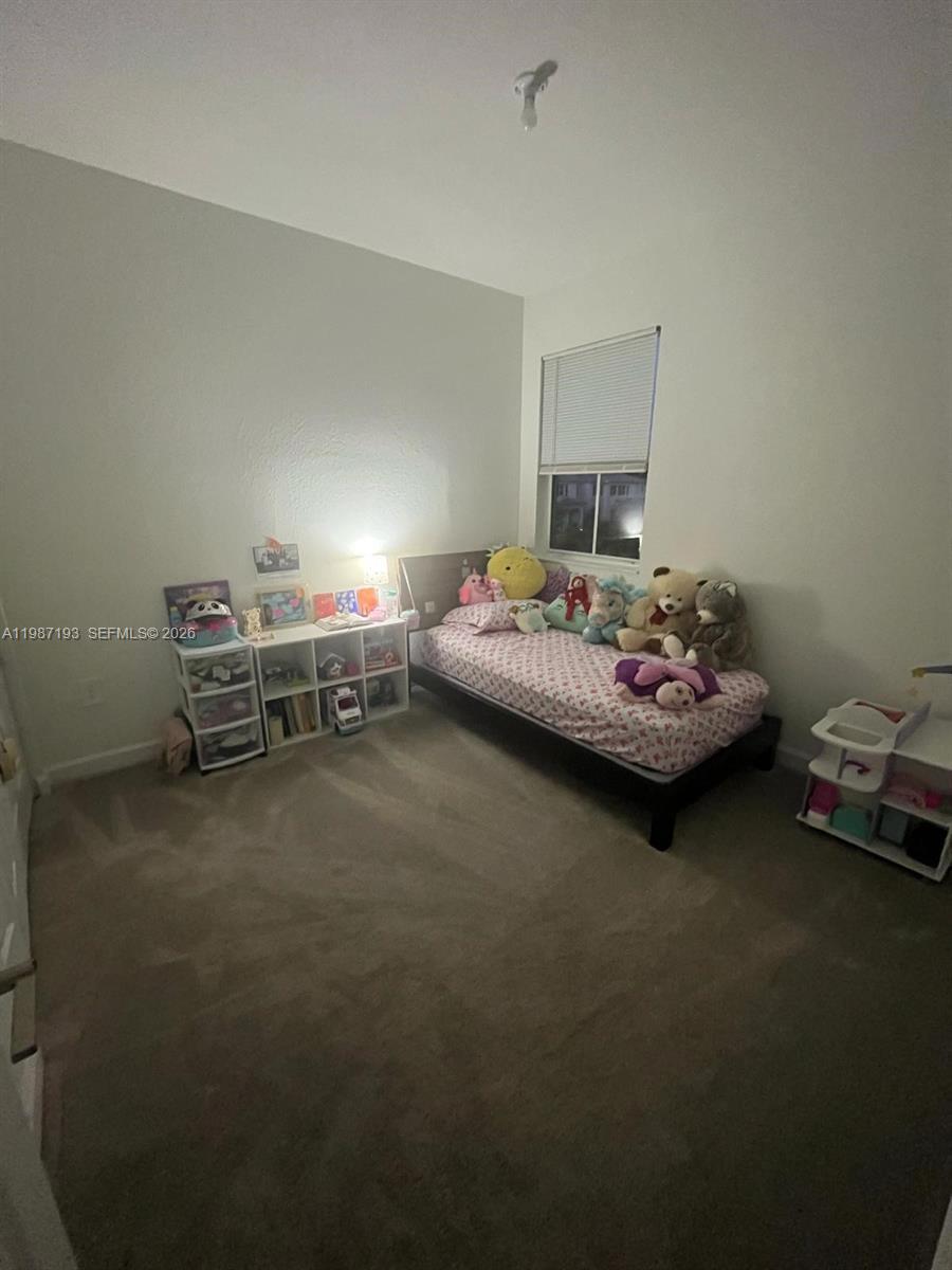 1718 3 / 3 1545 sq. ft. $ 2026-03-22 0 Photo