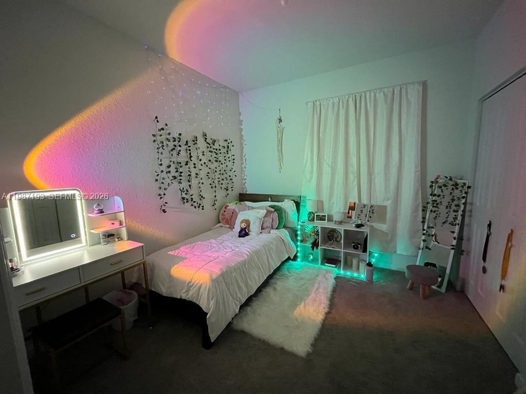 1718 3 / 3 1545 sq. ft. $ 2026-03-22 0 Photo