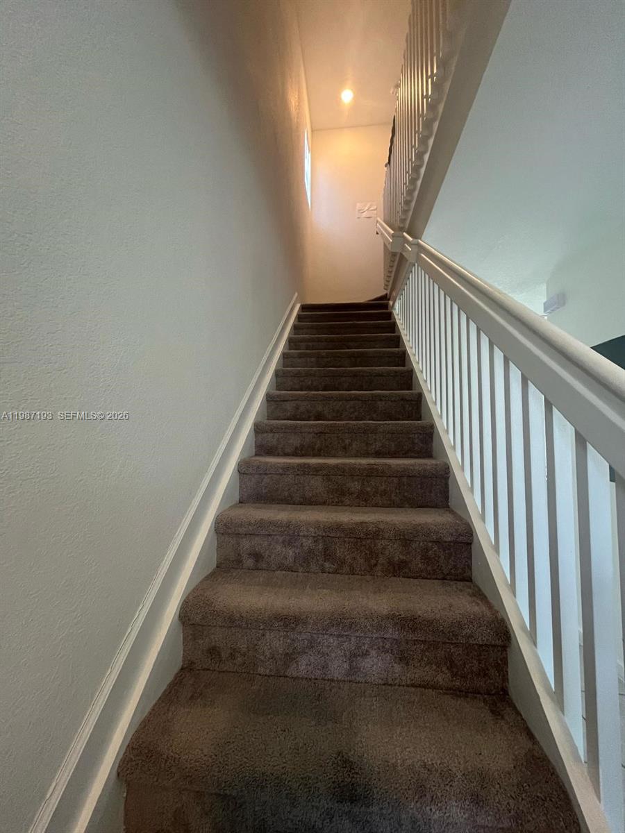 1718 3 / 3 1545 sq. ft. $ 2026-03-22 0 Photo