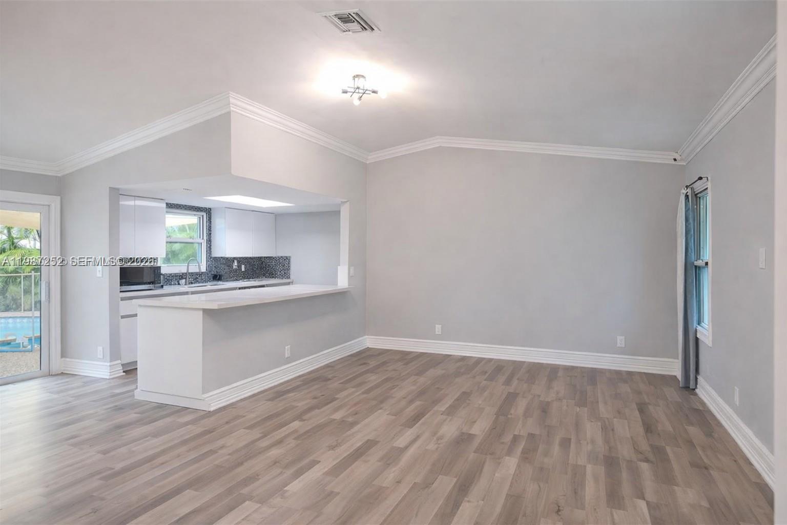 4541 3 / 2 1376 sq. ft. $ 2026-03-22 0 foto