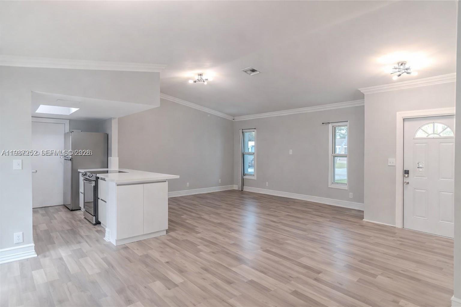 4541 3 / 2 1376 sq. ft. $ 2026-03-22 0 foto