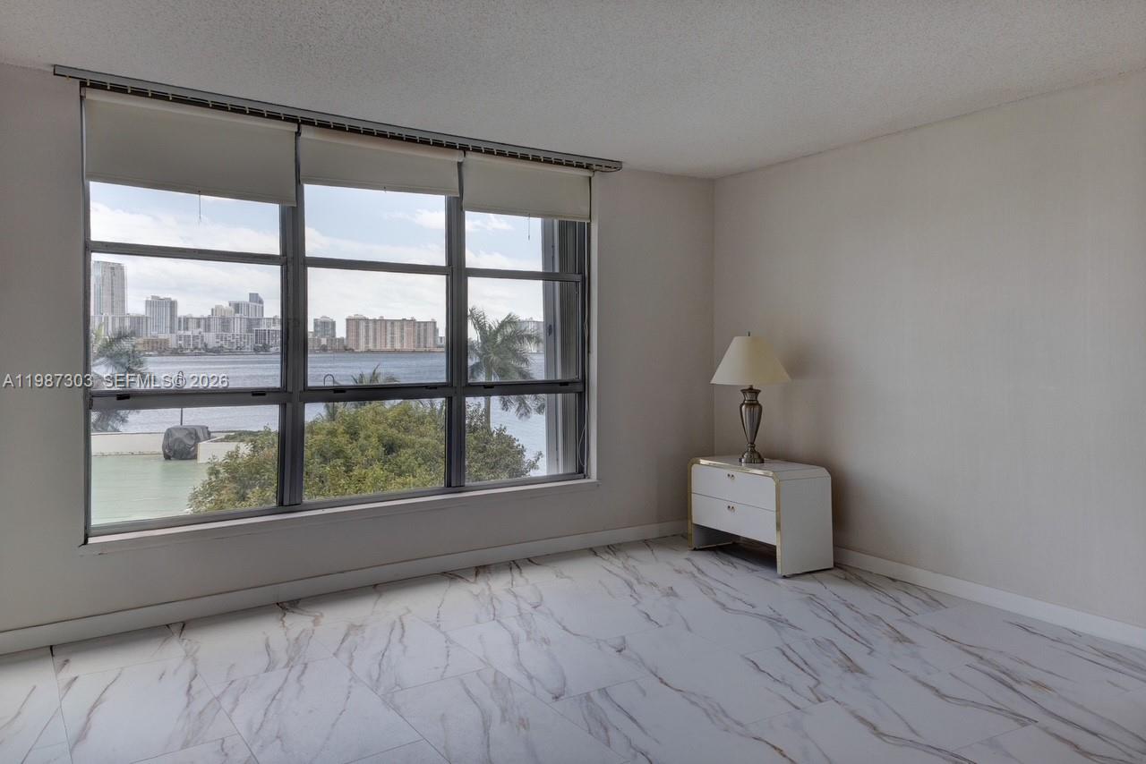 Photo of 3600 Mystic Pointe Dr #613, Aventura, Florida, 33180 -