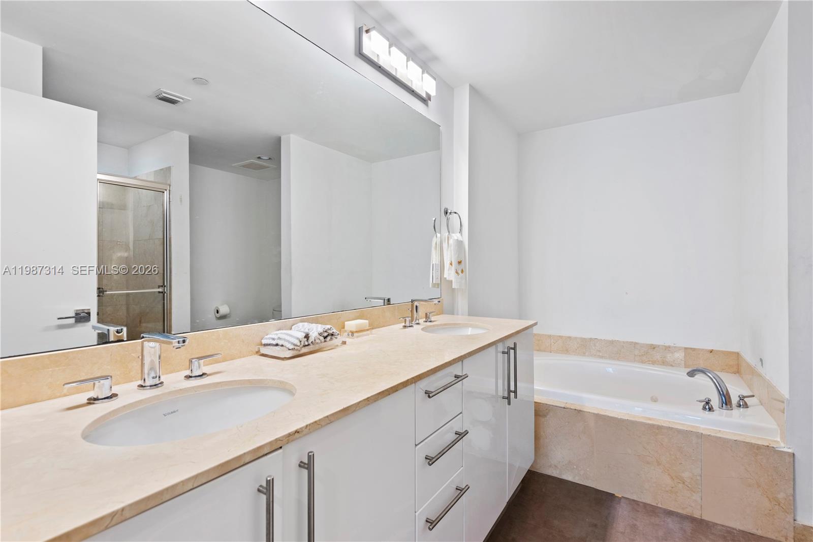 Photo of 3330 190th St  #1715, Aventura, Florida, 33180 - 