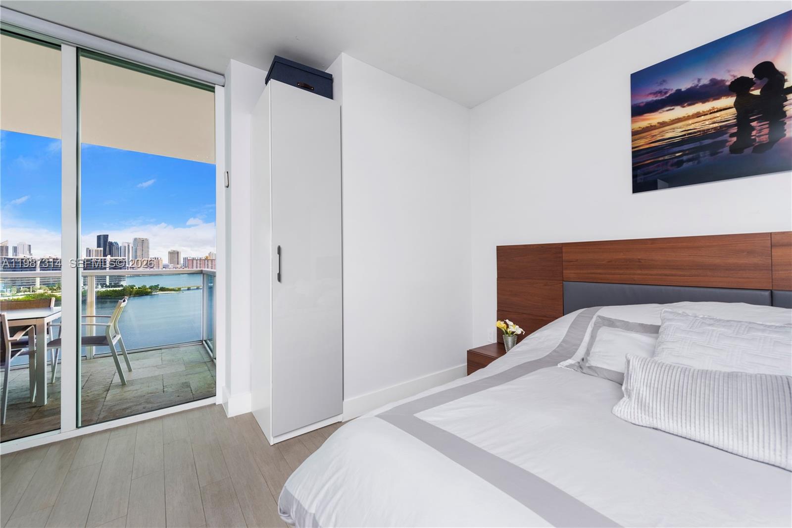 Photo of 3330 190th St  #1715, Aventura, Florida, 33180 - 