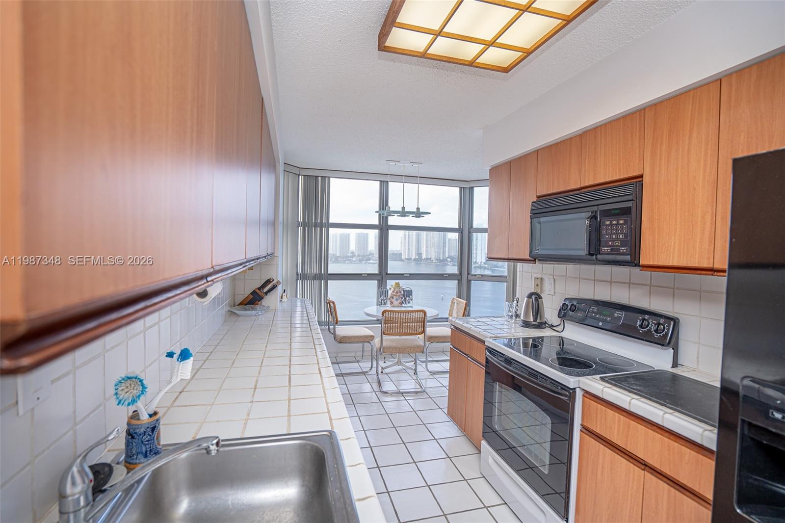 Photo of 3530 Mystic Pointe Dr #1401, Aventura, Florida, 33180 -