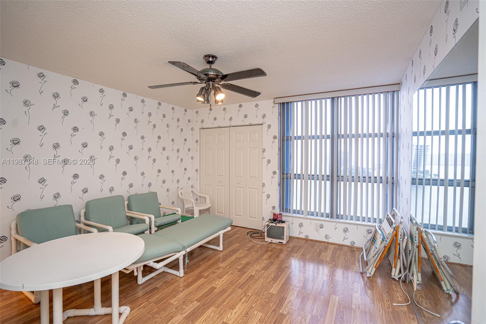 Photo of 3530 Mystic Pointe Dr #1401, Aventura, Florida, 33180 -