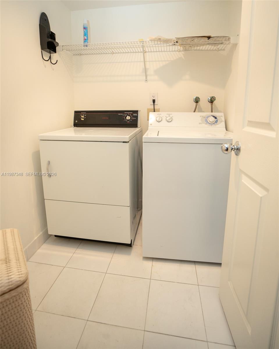 Photo of 3530 Mystic Pointe Dr #1401, Aventura, Florida, 33180 -