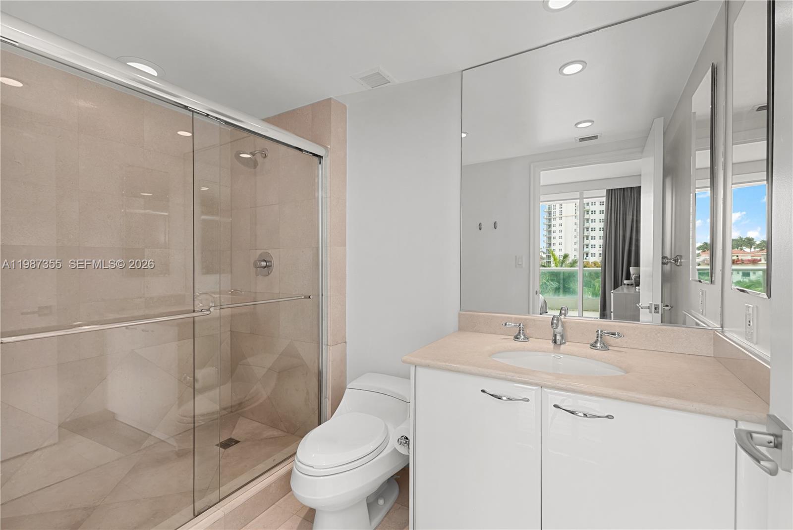 Photo of 19955 38th Ct #701, Aventura, Florida, 33180 -