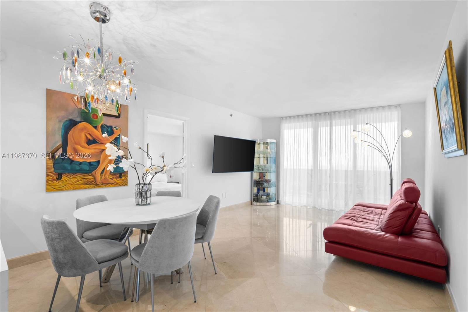4206 2 / 2 1086 sq. ft. $ 2026-03-22 0 foto
