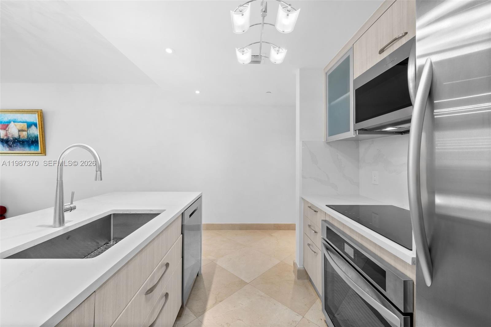 4206 2 / 2 1086 sq. ft. $ 2026-03-22 0 foto
