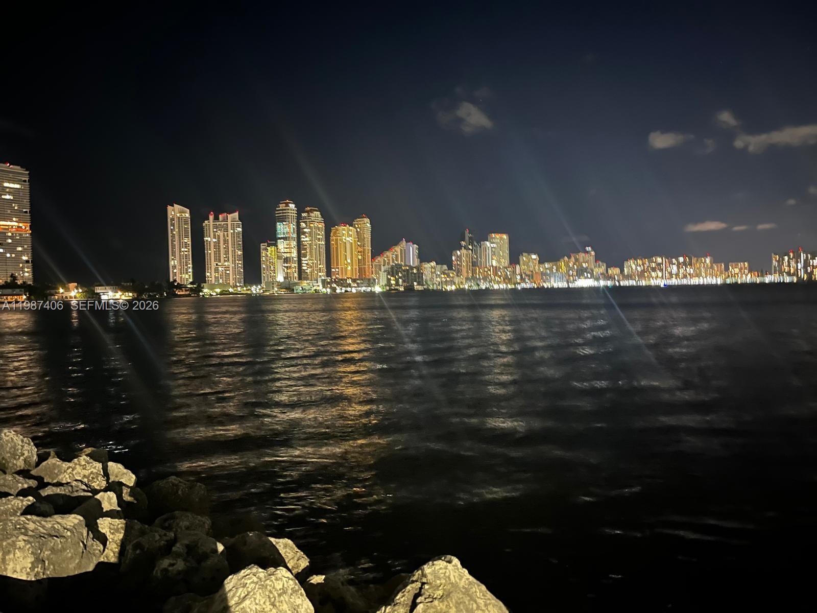 Photo of 3530 Mystic Pointe Dr #1412, Aventura, Florida, 33180 -