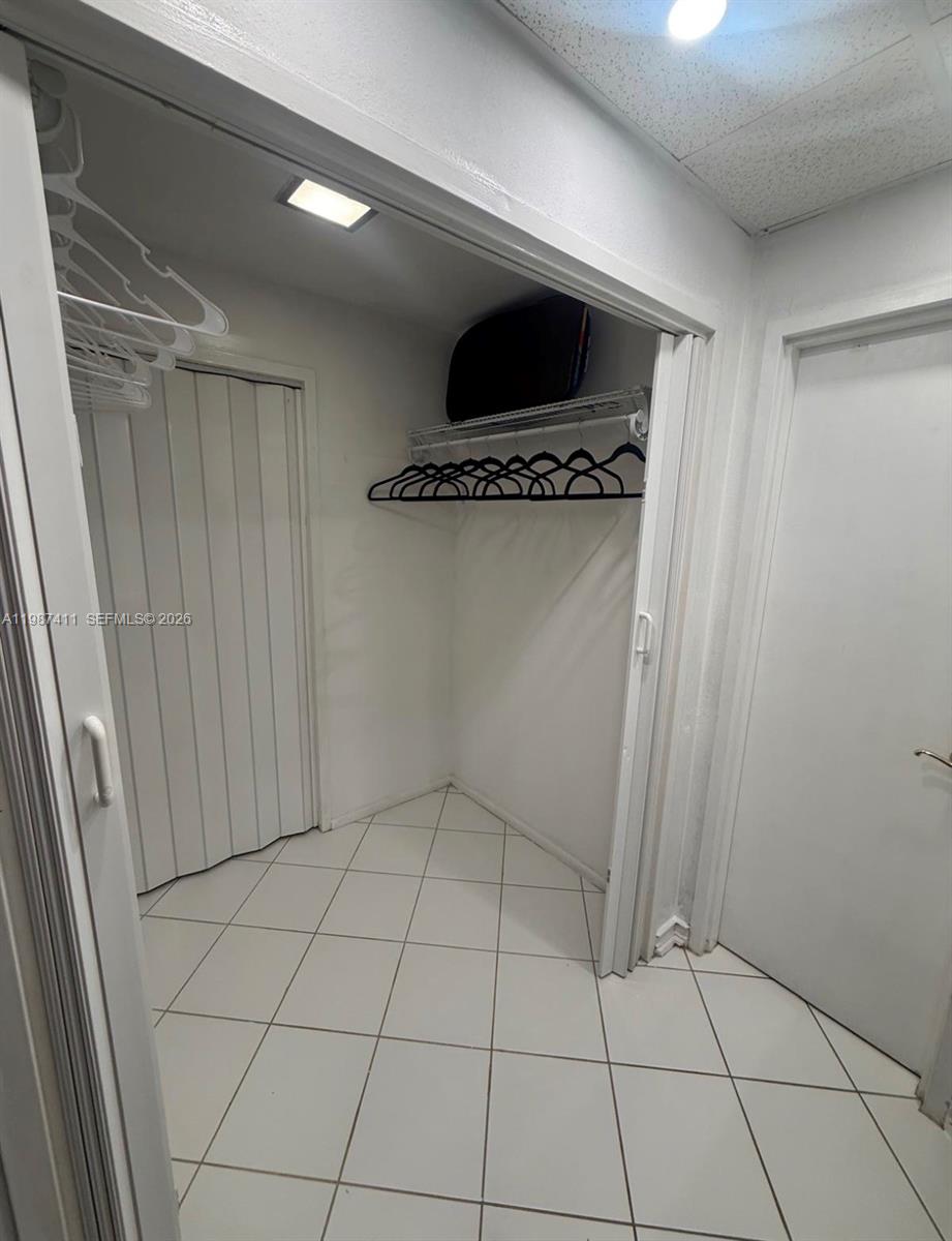 Photo of 3505 Ocean Dr #1018, Hollywood, Florida, 33019 -