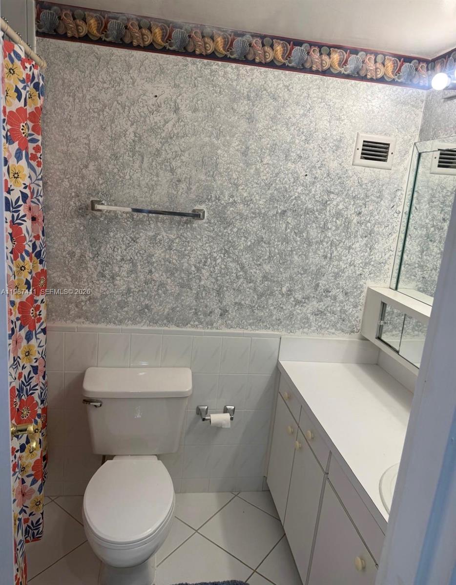 Photo of 3505 Ocean Dr #1018, Hollywood, Florida, 33019 -